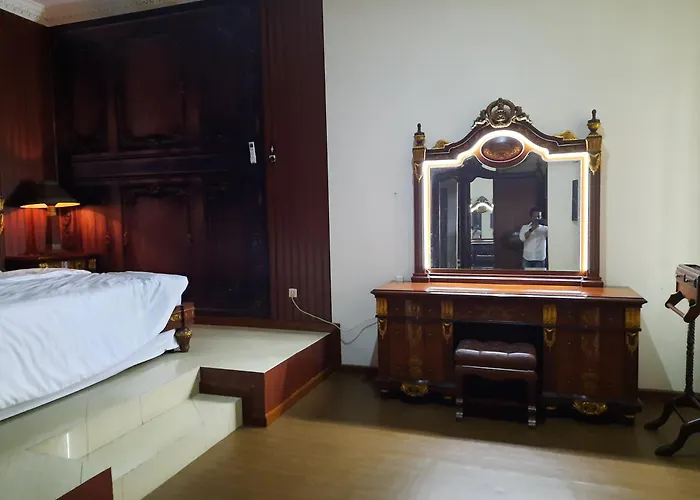 Omah Tirtodipuran